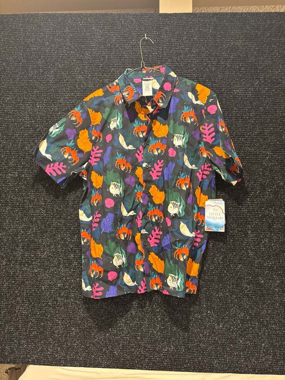 NWT Disney Little Mermaid Men's Button Down Short Sleeved Shirt L
